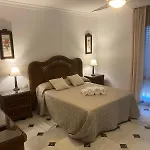 Daire Vivienda Monterreal Primera Linea Playa Estepona