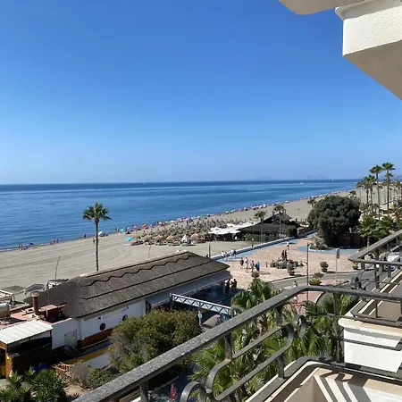 Vivienda Monterreal Primera Linea Playa Lägenhet