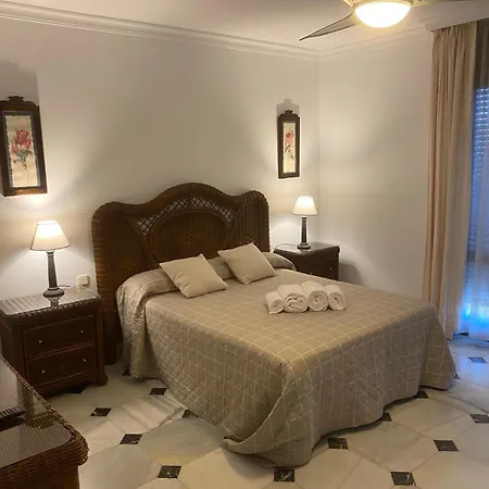 Apartman Vivienda Monterreal Primera Linea Playa Estepona